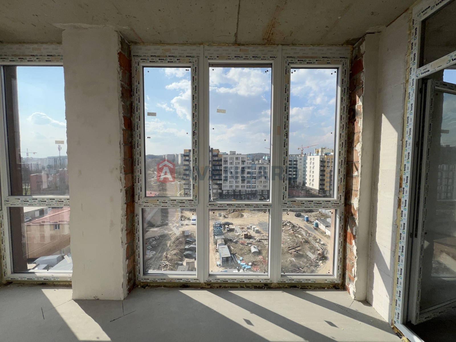 2 кім. квартира, 55/21/17 кв. м., 10/10 поверх фото 14 2 кім. квартира, 55/21/17 кв. м., 10/10 поверх фото 14