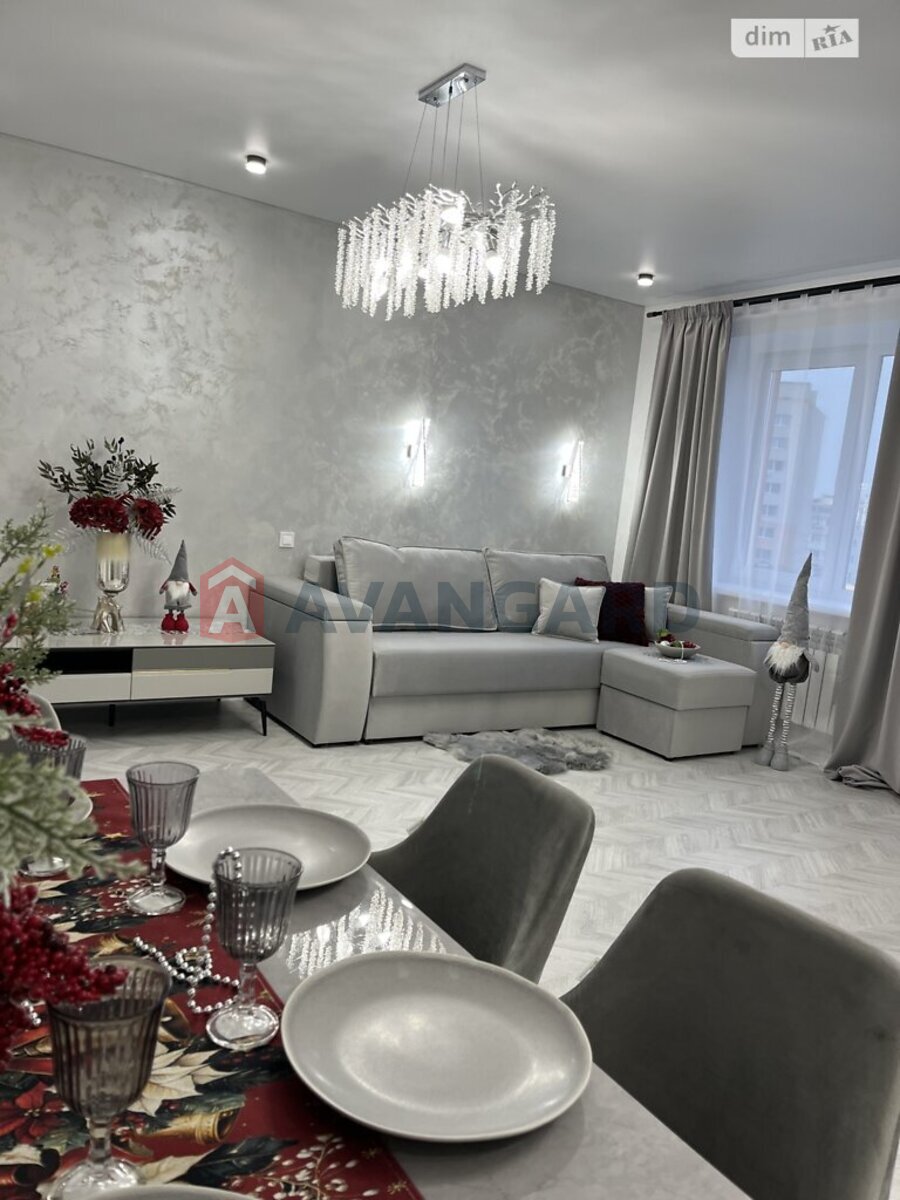 3 кім. квартира, 81/50/29 кв. м., 2/8 поверх фото 8 3 кім. квартира, 81/50/29 кв. м., 2/8 поверх фото 8