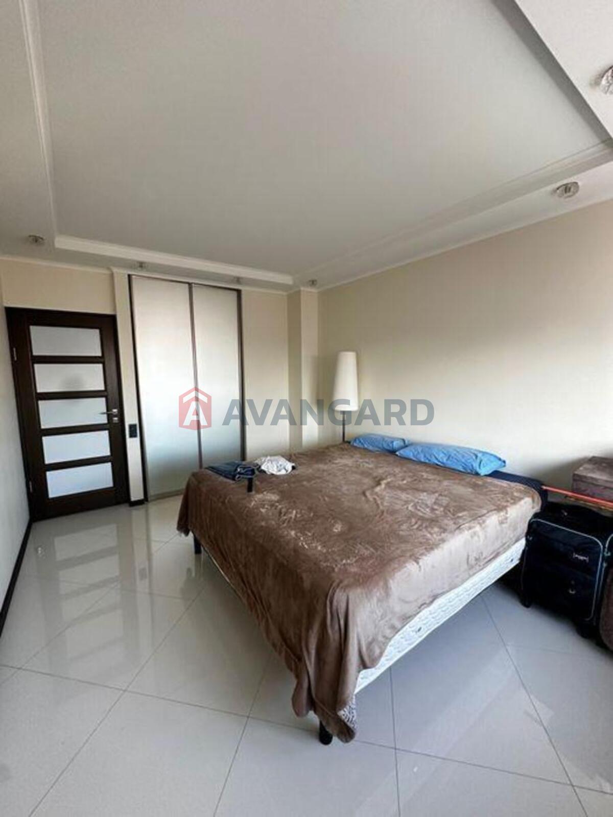 3 кім. квартира, 90/-/40 кв. м., 13/20 поверх фото 5 3 кім. квартира, 90/-/40 кв. м., 13/20 поверх фото 5