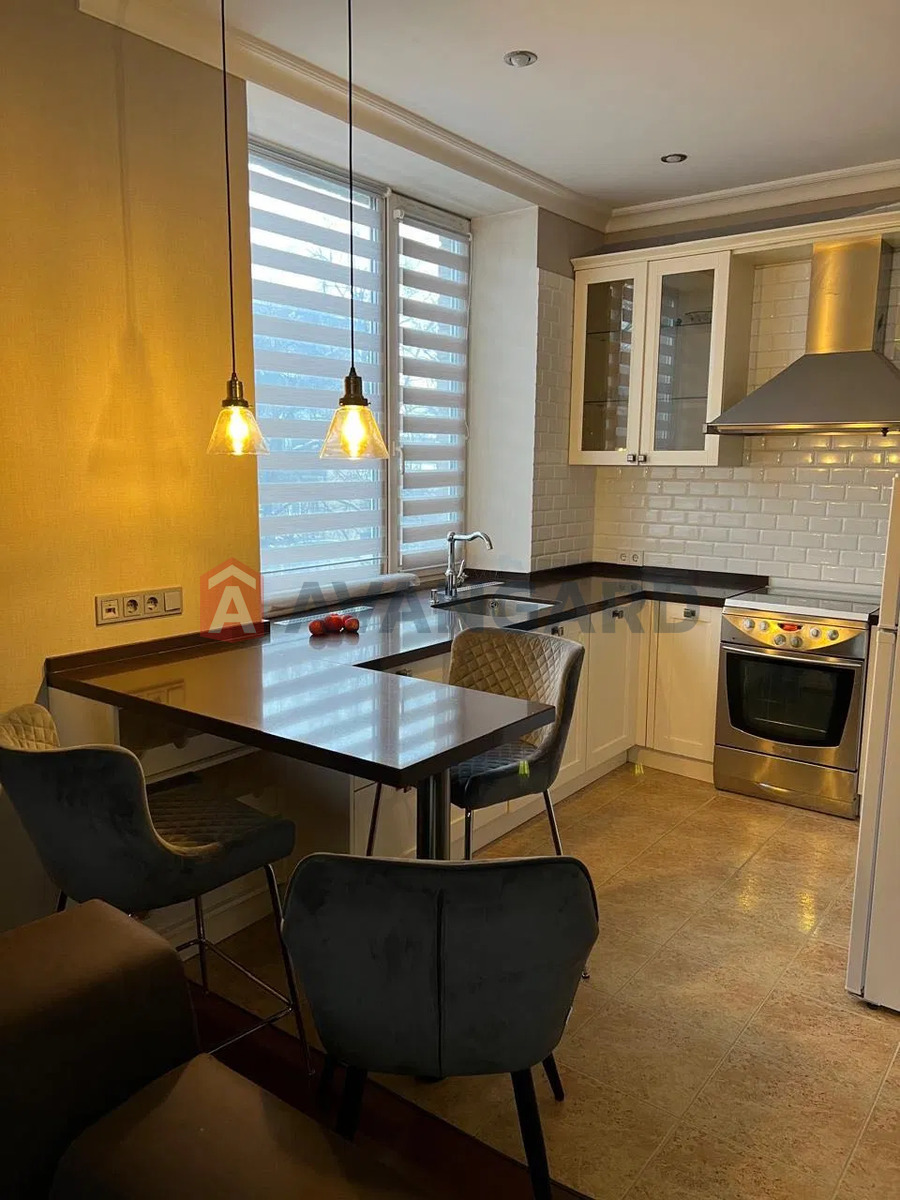 3 кім. квартира, 77/40/35 кв. м., 4/5 поверх фото 4 3 кім. квартира, 77/40/35 кв. м., 4/5 поверх фото 4