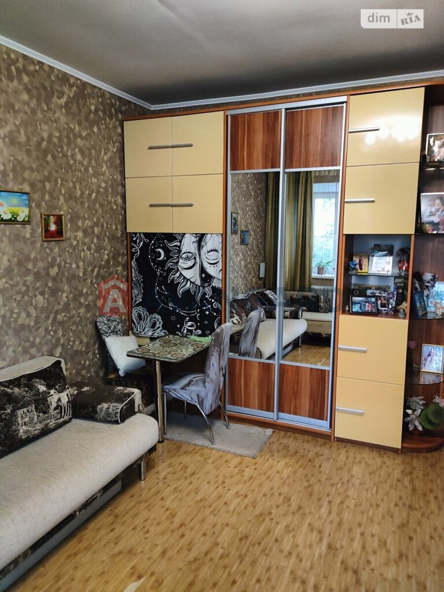 3 кім. квартира, 63/-/10 кв. м., 1/2 поверх фото 10 3 кім. квартира, 63/-/10 кв. м., 1/2 поверх фото 10