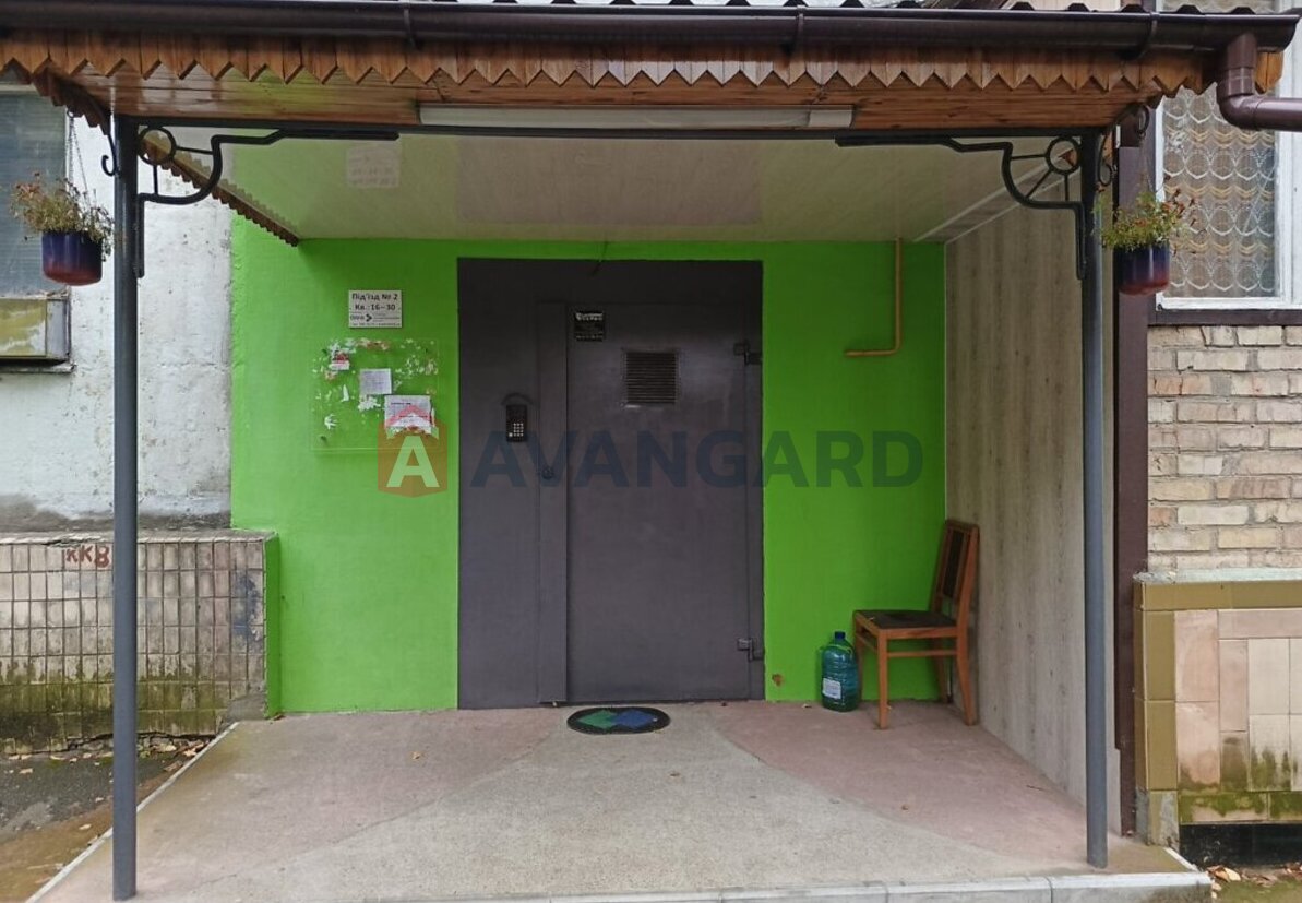 2 кім. квартира, 45/30/8 кв. м., 3/5 поверх фото 13 2 кім. квартира, 45/30/8 кв. м., 3/5 поверх фото 13