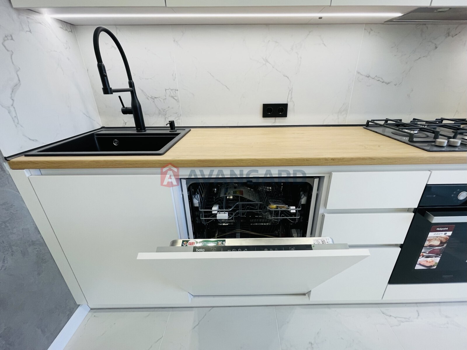 1 кім. квартира, 45/-/18 кв. м., 9/10 поверх фото 8 1 кім. квартира, 45/-/18 кв. м., 9/10 поверх фото 8