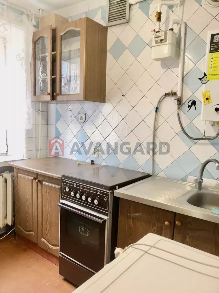 2 кім. квартира, 42/-/6 кв. м., 1/5 поверх фото 2 2 кім. квартира, 42/-/6 кв. м., 1/5 поверх фото 2