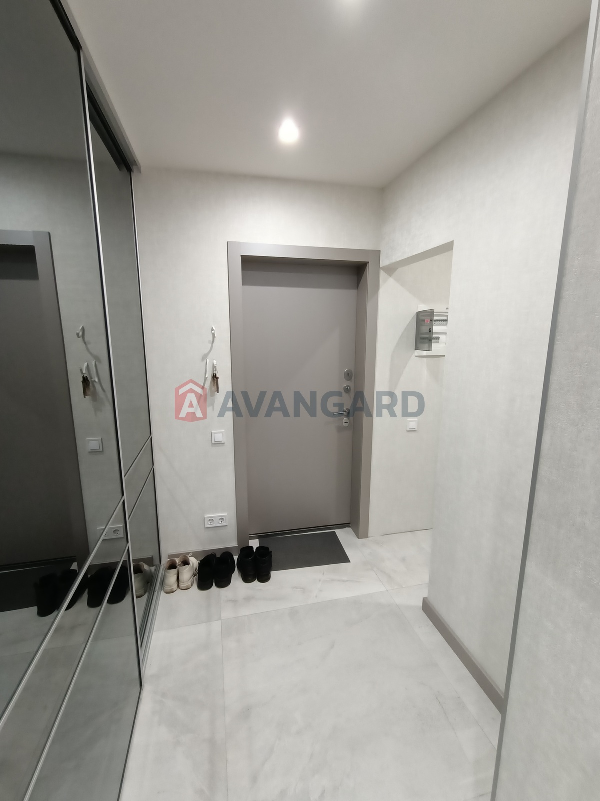 4 кім. квартира, 96/-/25 кв. м., 10/10 поверх фото 9 4 кім. квартира, 96/-/25 кв. м., 10/10 поверх фото 9