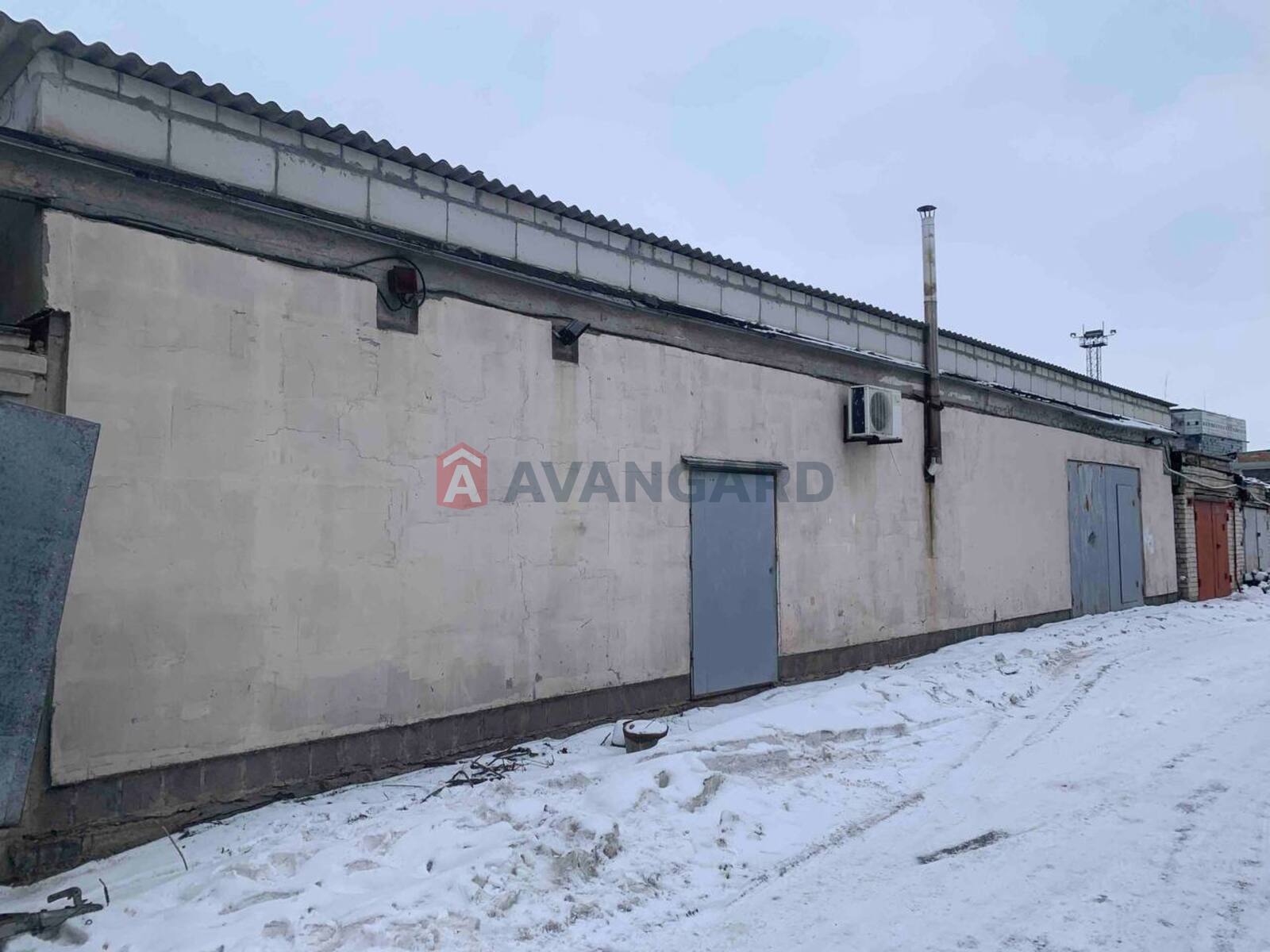 гараж, 200 кв.м. фото 1 гараж, 200 кв.м. фото 1