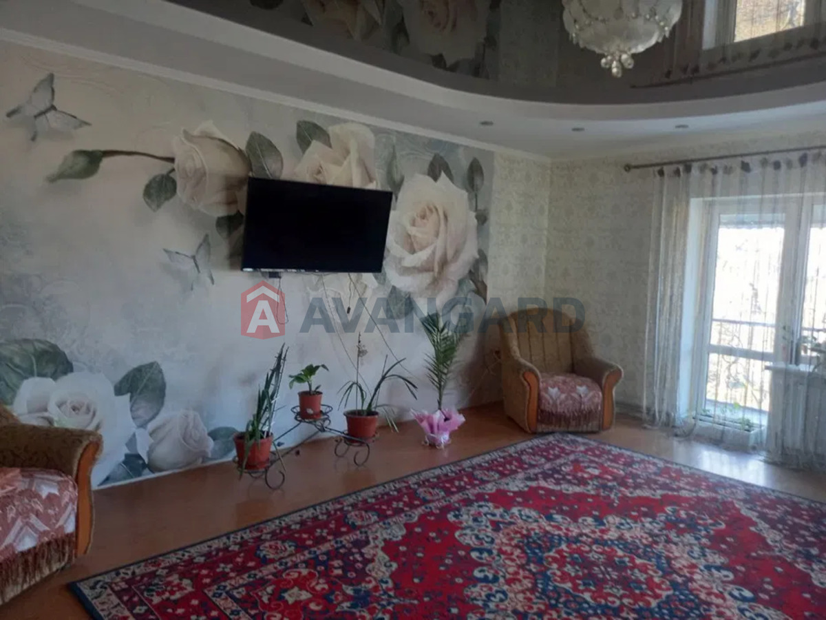 Часть дома, 240 кв.м. фото 1 Часть дома, 240 кв.м. фото 1