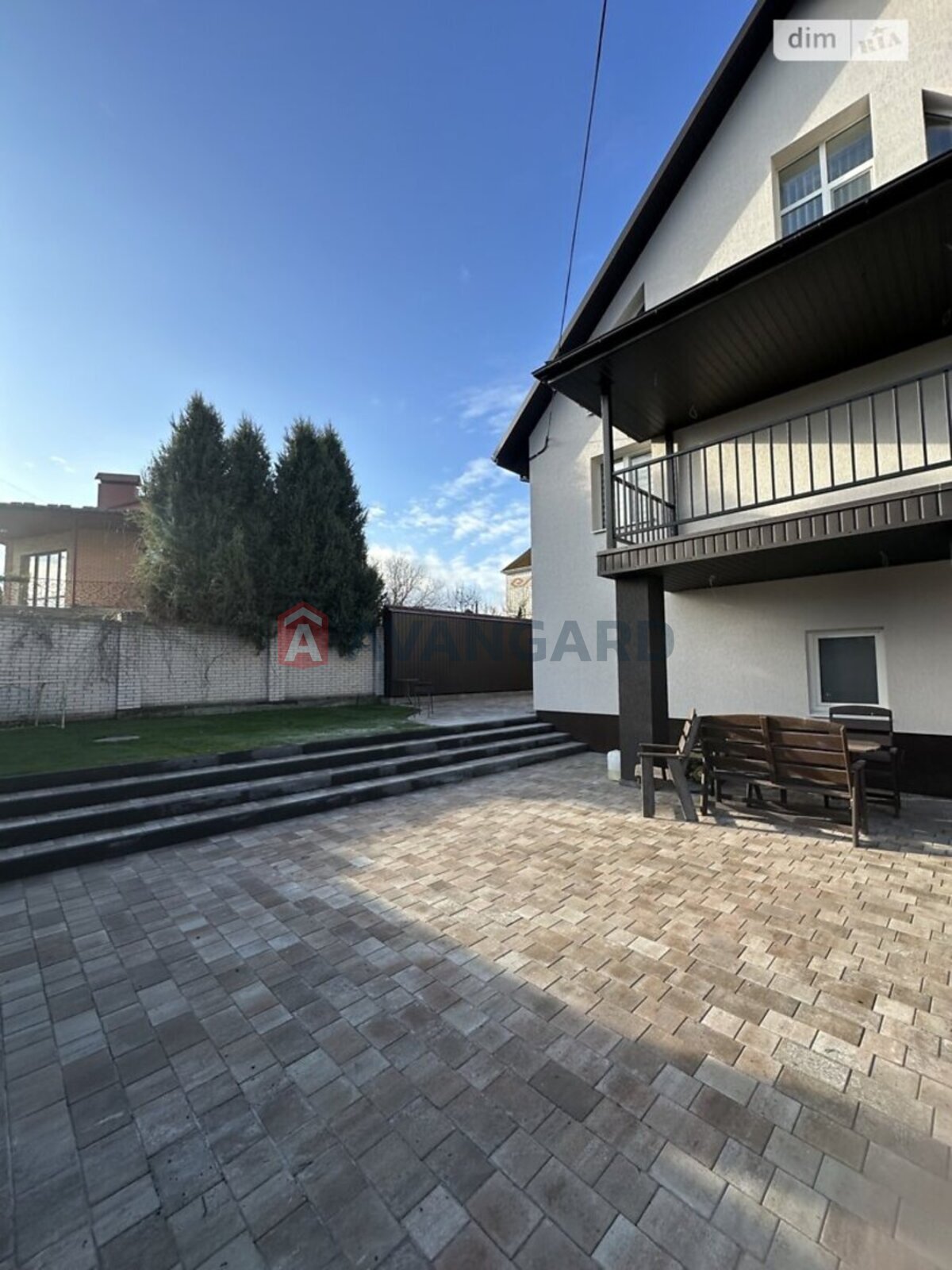 Будинок, 220 кв.м. фото 2 Будинок, 220 кв.м. фото 2