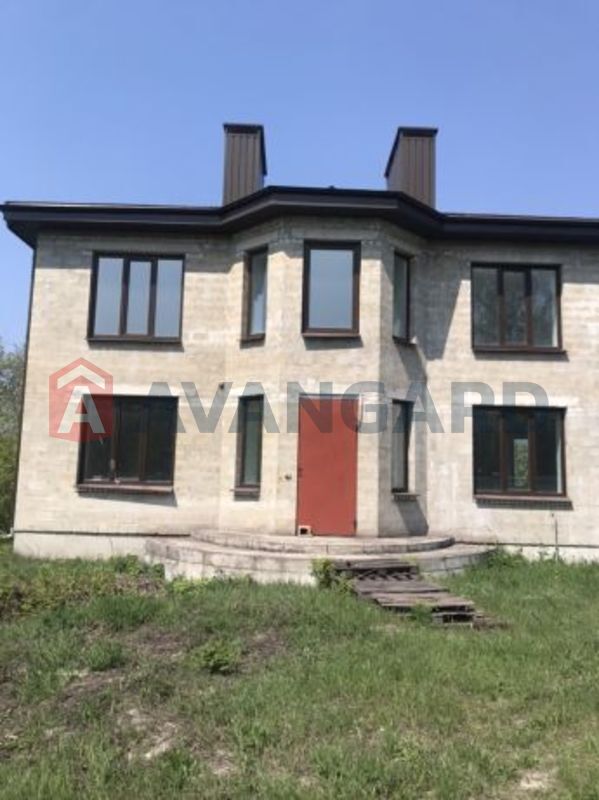 Будинок, 360 кв.м. фото 3 Будинок, 360 кв.м. фото 3