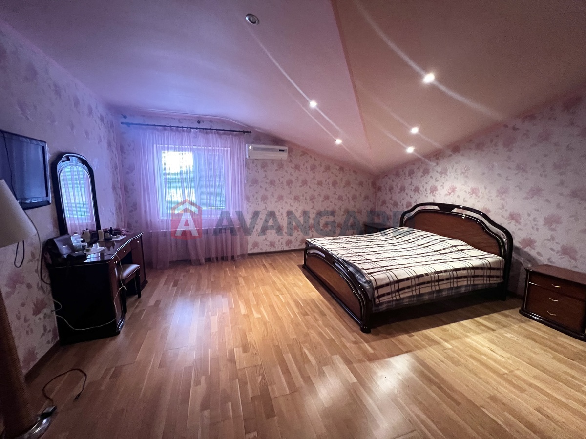 Дом, 230 кв.м. фото 12 Дом, 230 кв.м. фото 12