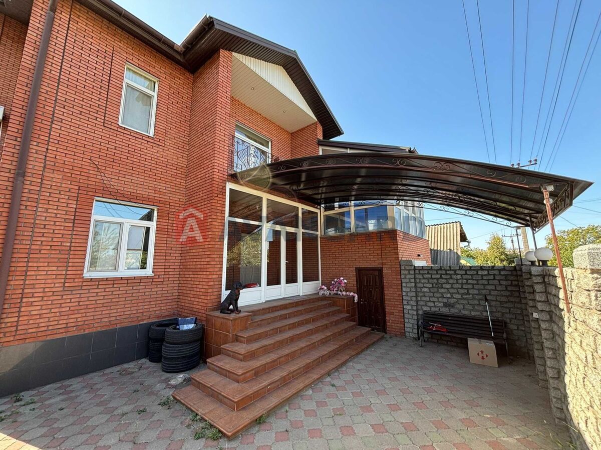 Дом, 420 кв.м. фото 2 Дом, 420 кв.м. фото 2