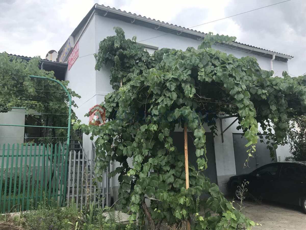 Будинок, 228 кв.м. фото 1 Будинок, 228 кв.м. фото 1