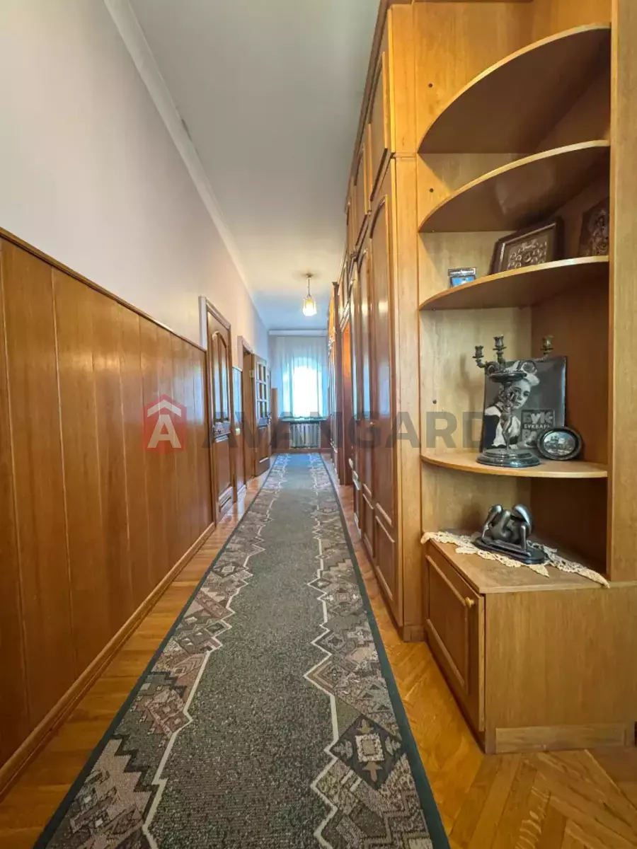 Будинок, 328 кв.м. фото 17 Будинок, 328 кв.м. фото 17