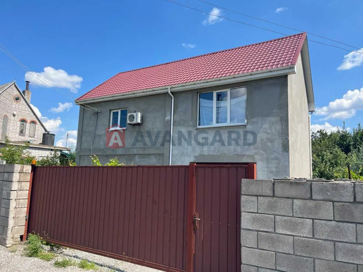 Будинок, 200 кв.м. фото 1 Будинок, 200 кв.м. фото 1