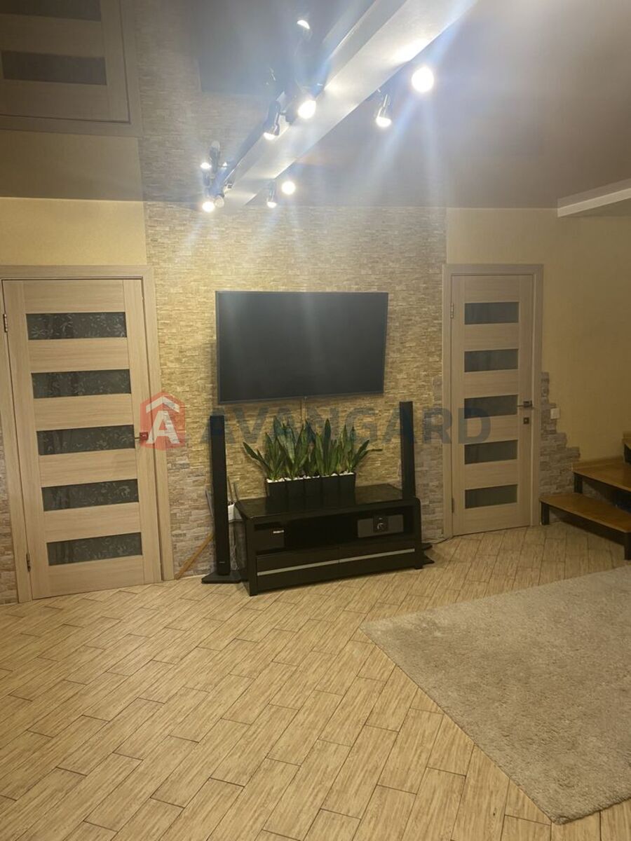 Будинок, 200 кв.м. фото 11 Будинок, 200 кв.м. фото 11