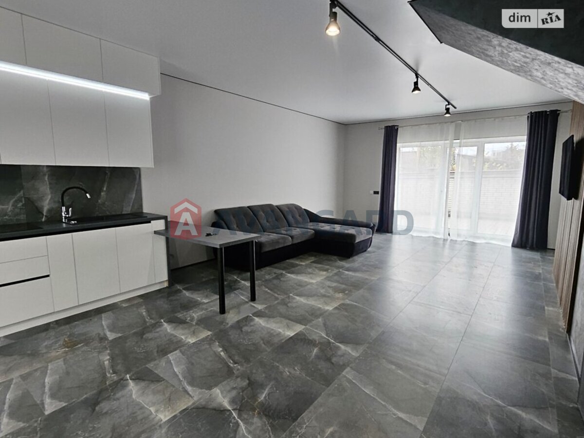 Таунхаус, 95 кв.м. фото 1 Таунхаус, 95 кв.м. фото 1