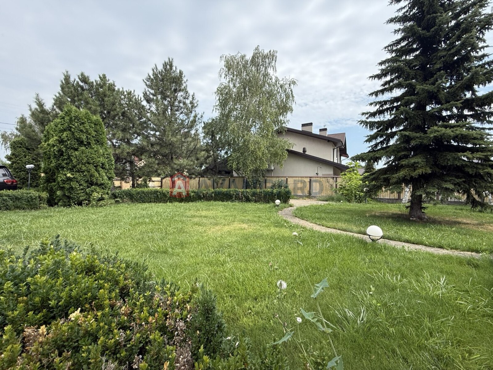 Будинок, 280 кв.м. фото 2 Будинок, 280 кв.м. фото 2