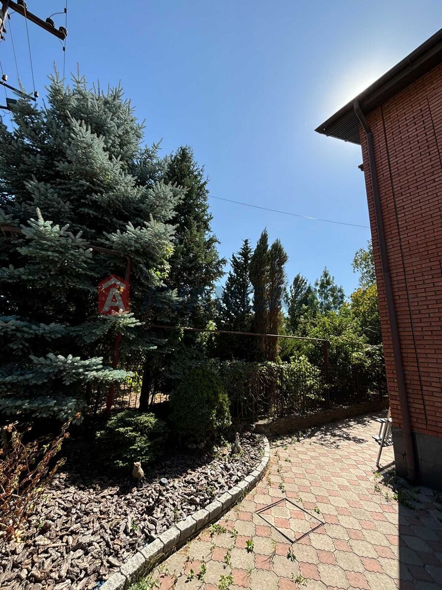 Дом, 420 кв.м. фото 3 Дом, 420 кв.м. фото 3