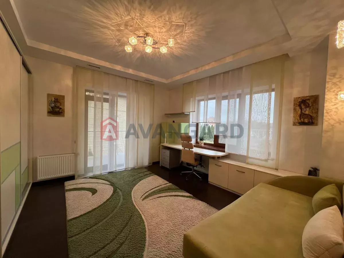 Будинок, 245 кв.м. фото 1 Будинок, 245 кв.м. фото 1