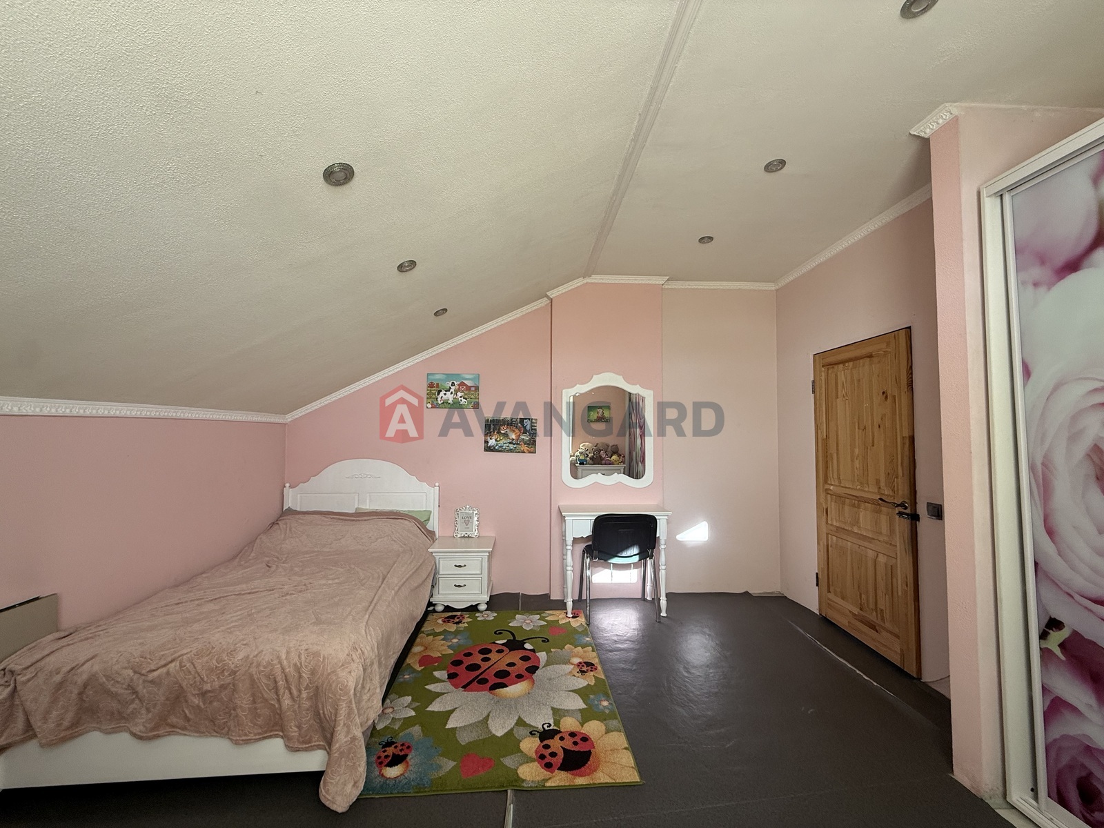 Будинок, 237 кв.м. фото 18 Будинок, 237 кв.м. фото 18