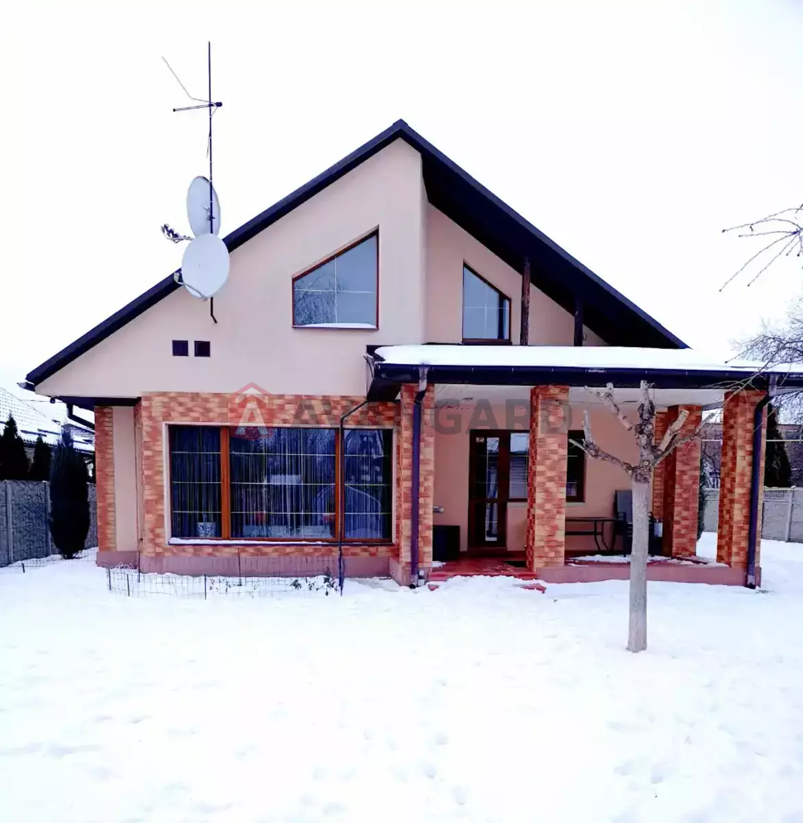 Дом, 200 кв.м. фото 2 Дом, 200 кв.м. фото 2