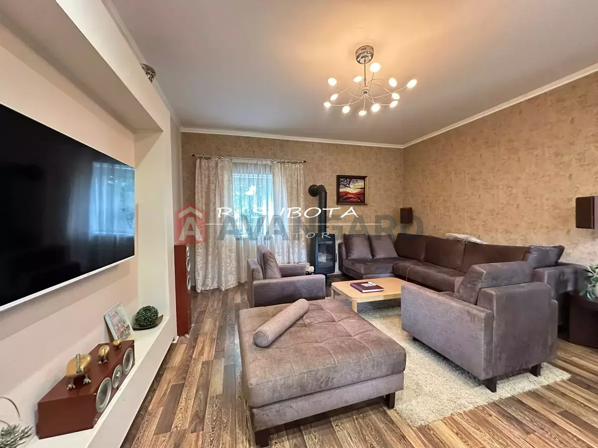 Будинок, 240 кв.м. фото 4 Будинок, 240 кв.м. фото 4