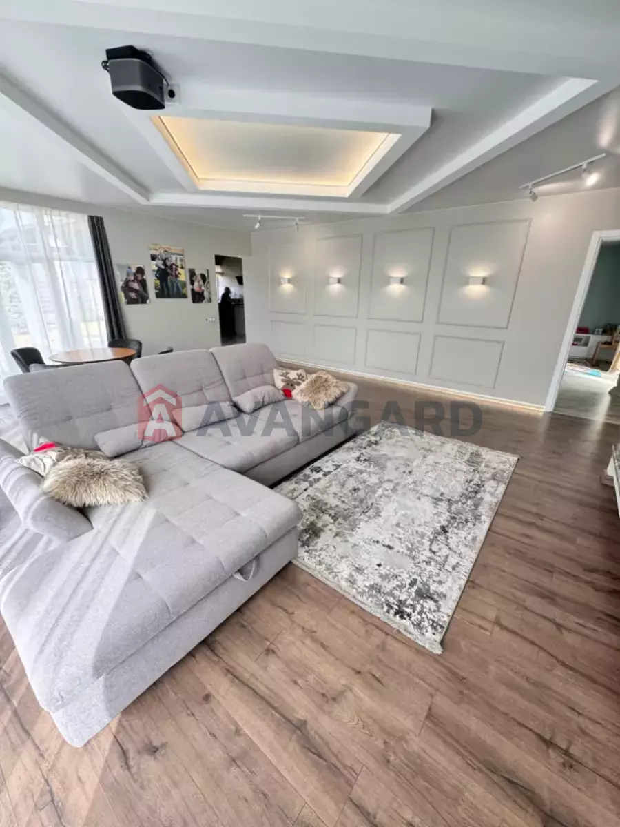 Будинок, 198 кв.м. фото 1 Будинок, 198 кв.м. фото 1