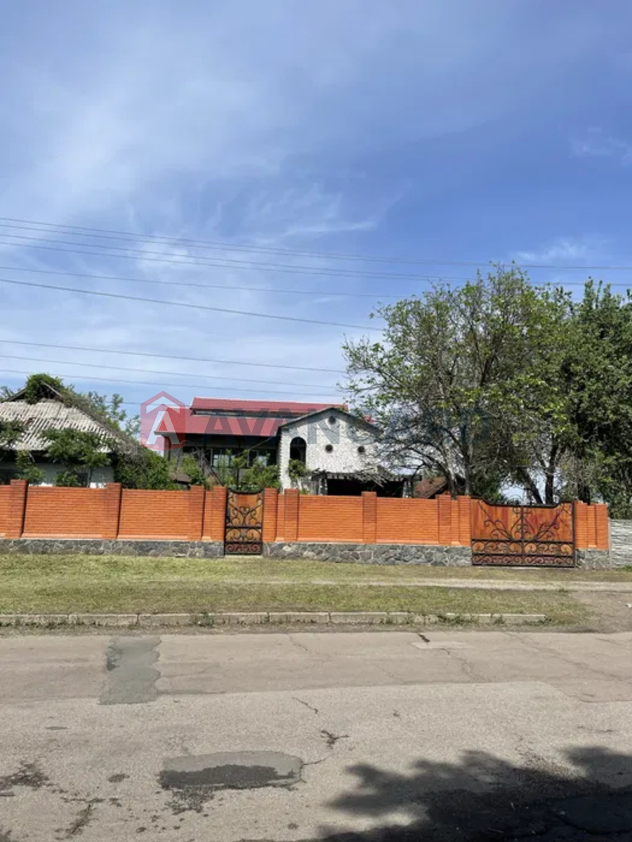 Будинок, 250 кв.м. фото 2 Будинок, 250 кв.м. фото 2