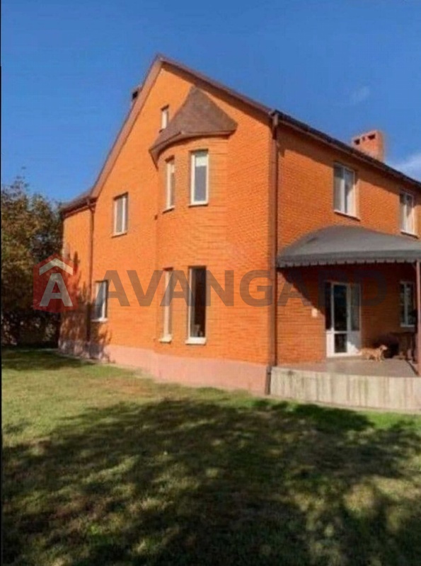 Будинок, 280 кв.м. фото 2 Будинок, 280 кв.м. фото 2