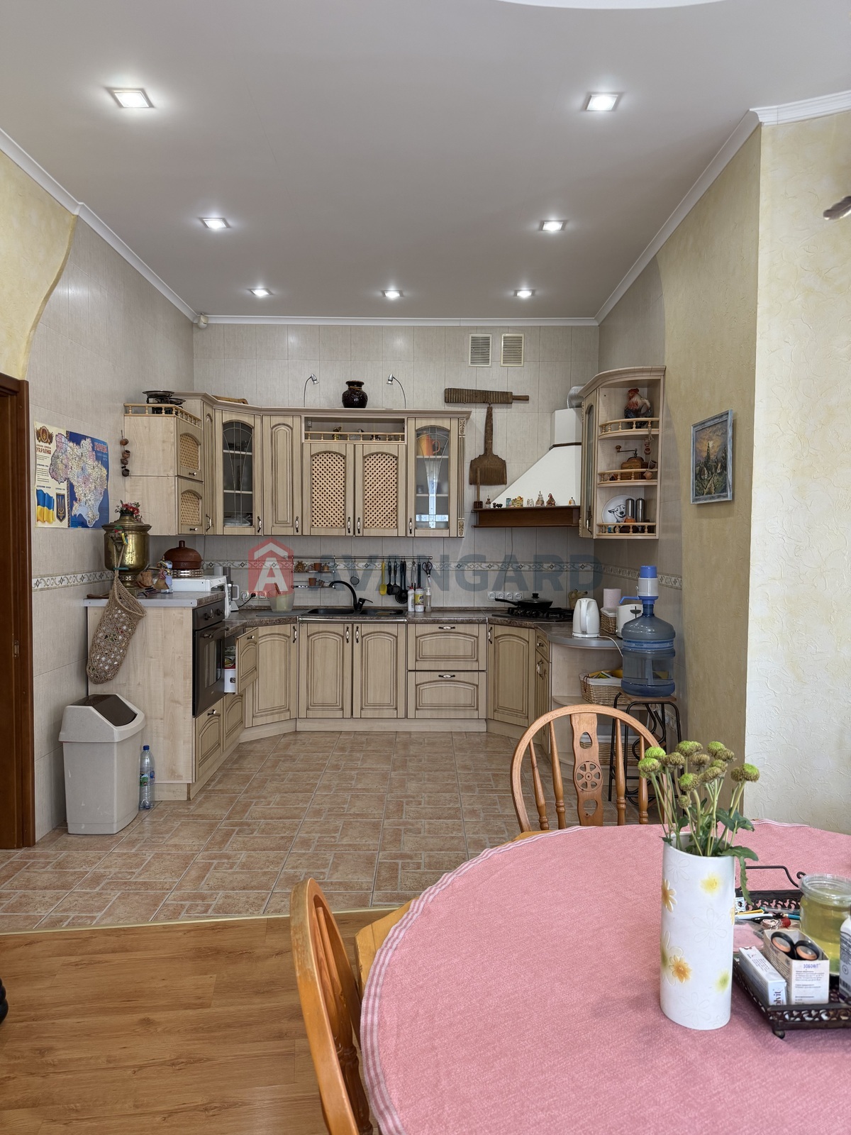 Будинок, 265 кв.м. фото 4 Будинок, 265 кв.м. фото 4