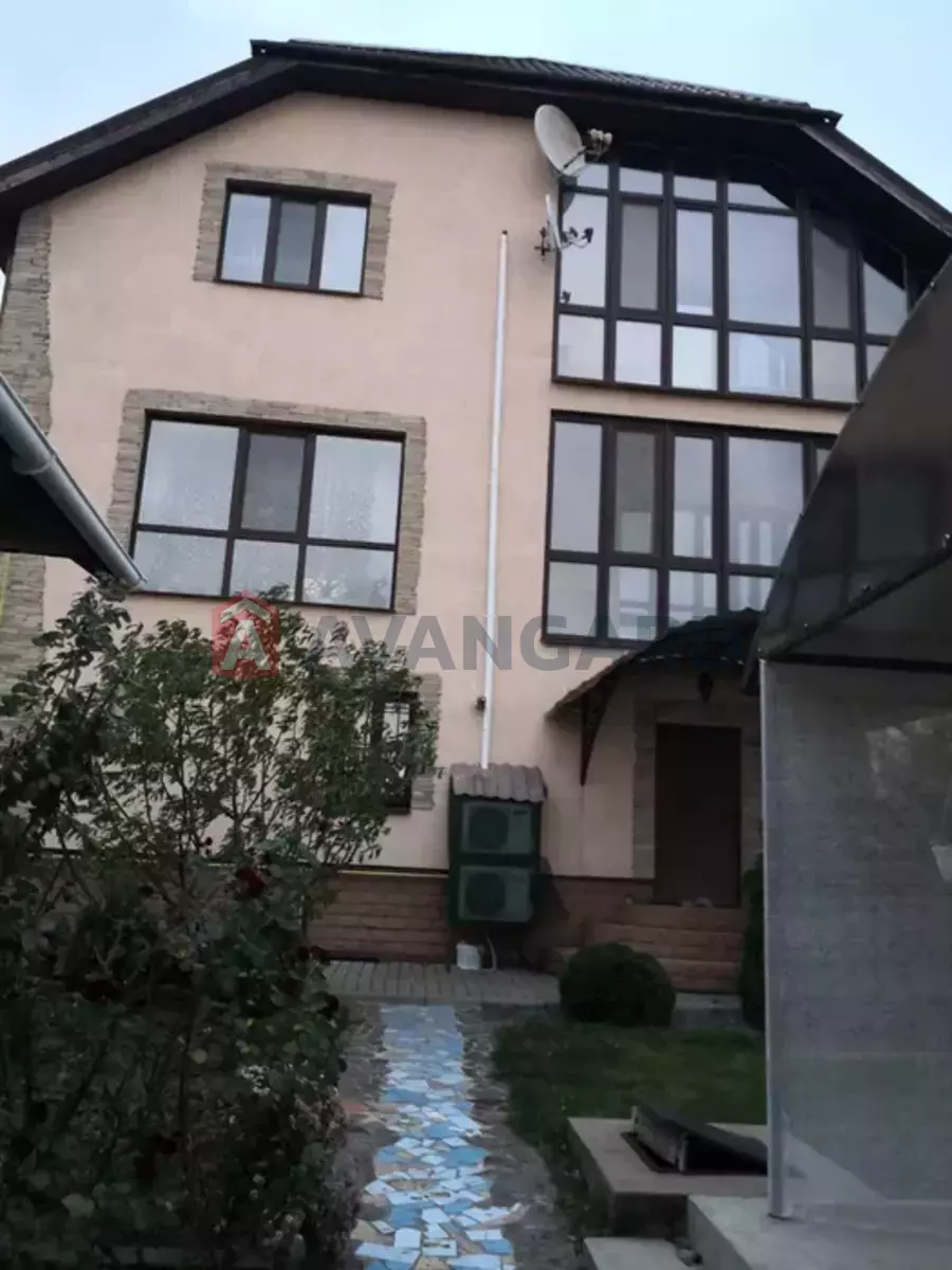 Будинок, 287 кв.м. фото 1 Будинок, 287 кв.м. фото 1