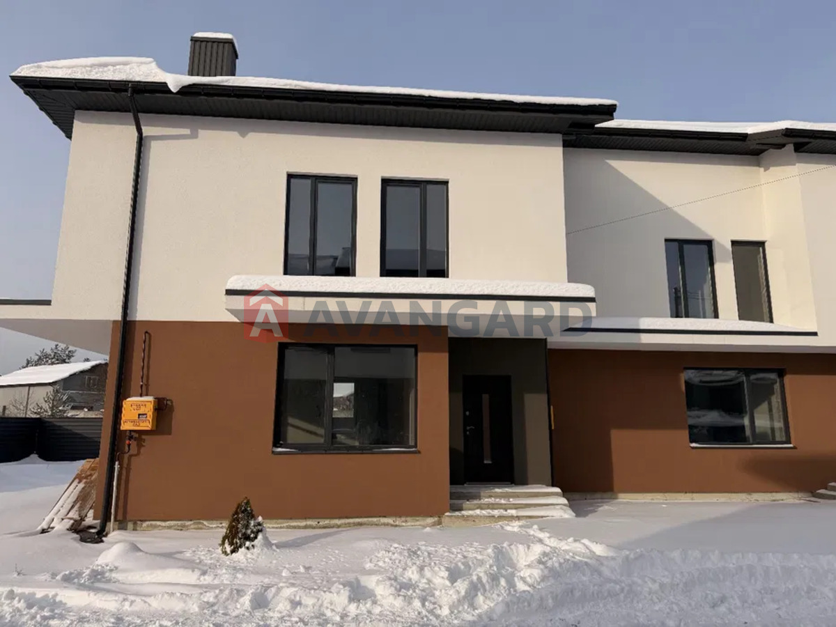 Таунхаус, 107 кв.м. фото 2 Таунхаус, 107 кв.м. фото 2