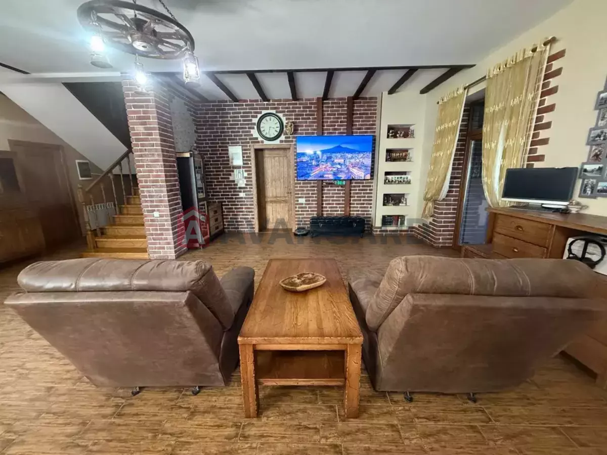 Будинок, 300 кв.м. фото 18 Будинок, 300 кв.м. фото 18