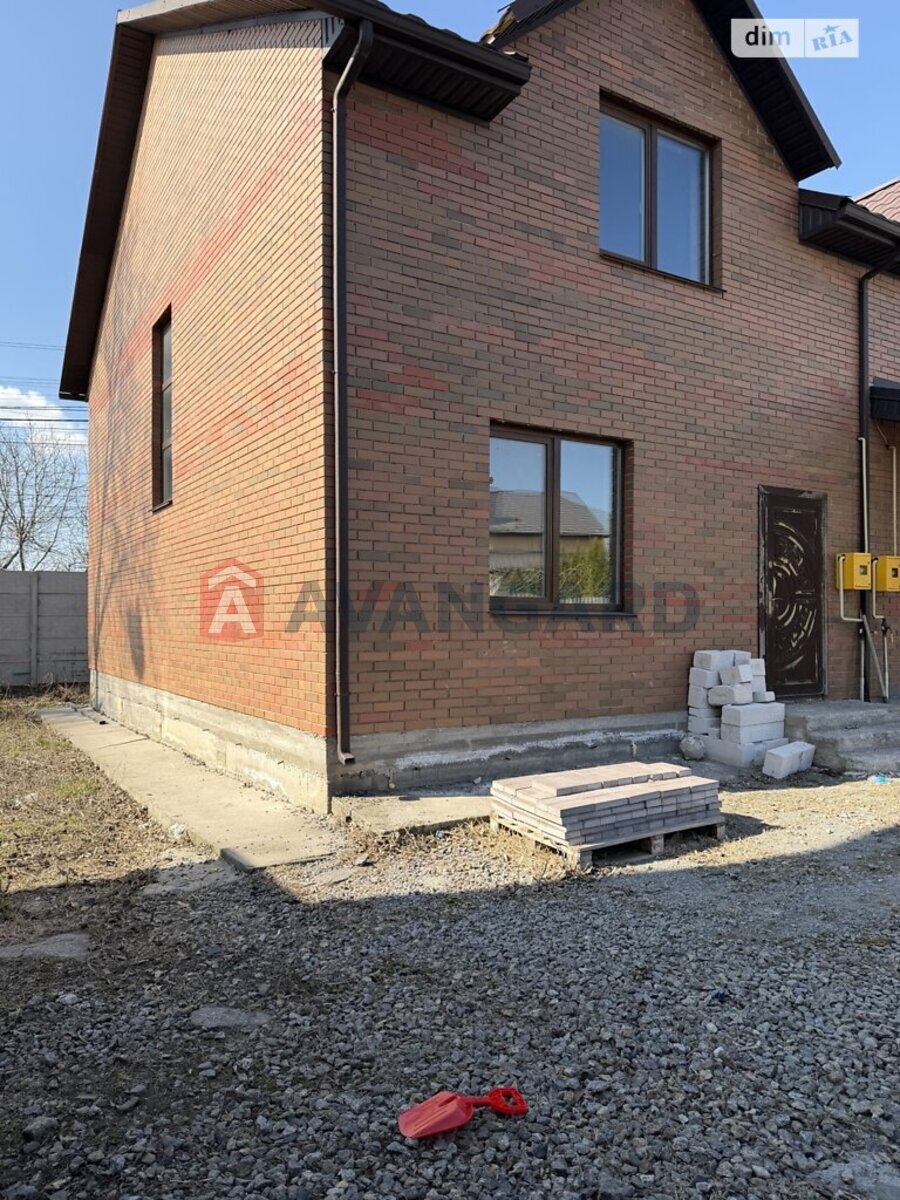 Таунхаус, 107 кв.м. фото 1 Таунхаус, 107 кв.м. фото 1