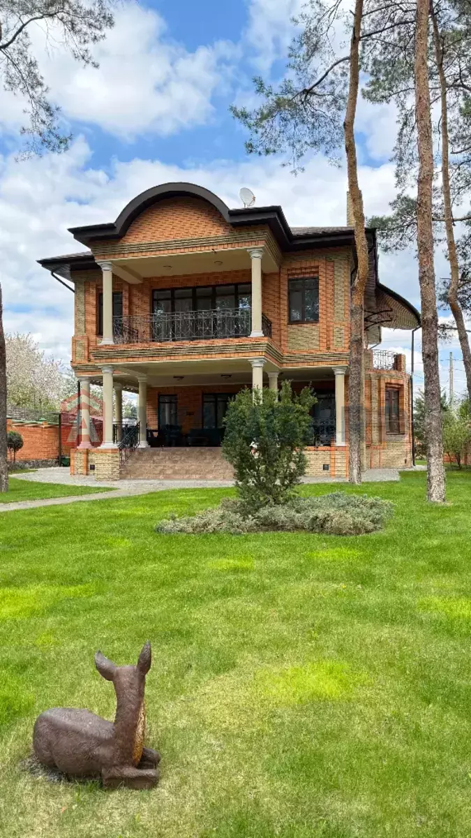 Будинок, 473 кв.м. фото 1 Будинок, 473 кв.м. фото 1