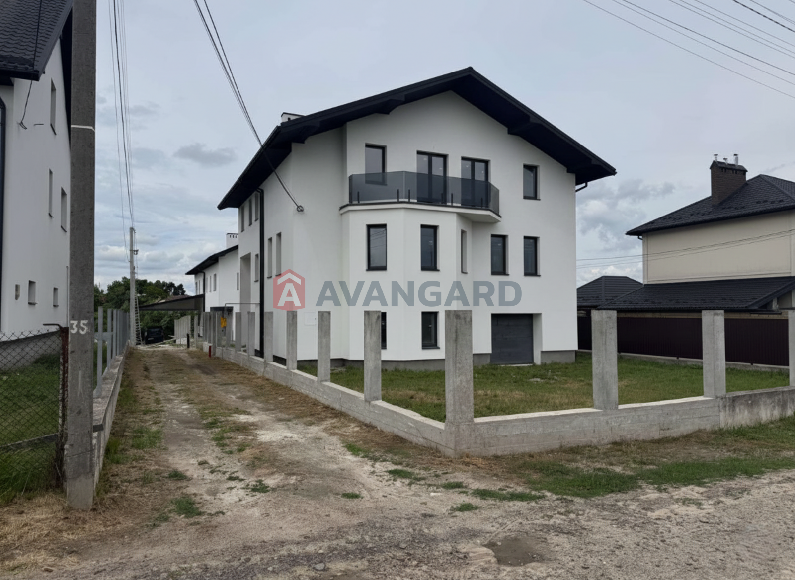 Дом, 220 кв.м. фото 2 Дом, 220 кв.м. фото 2