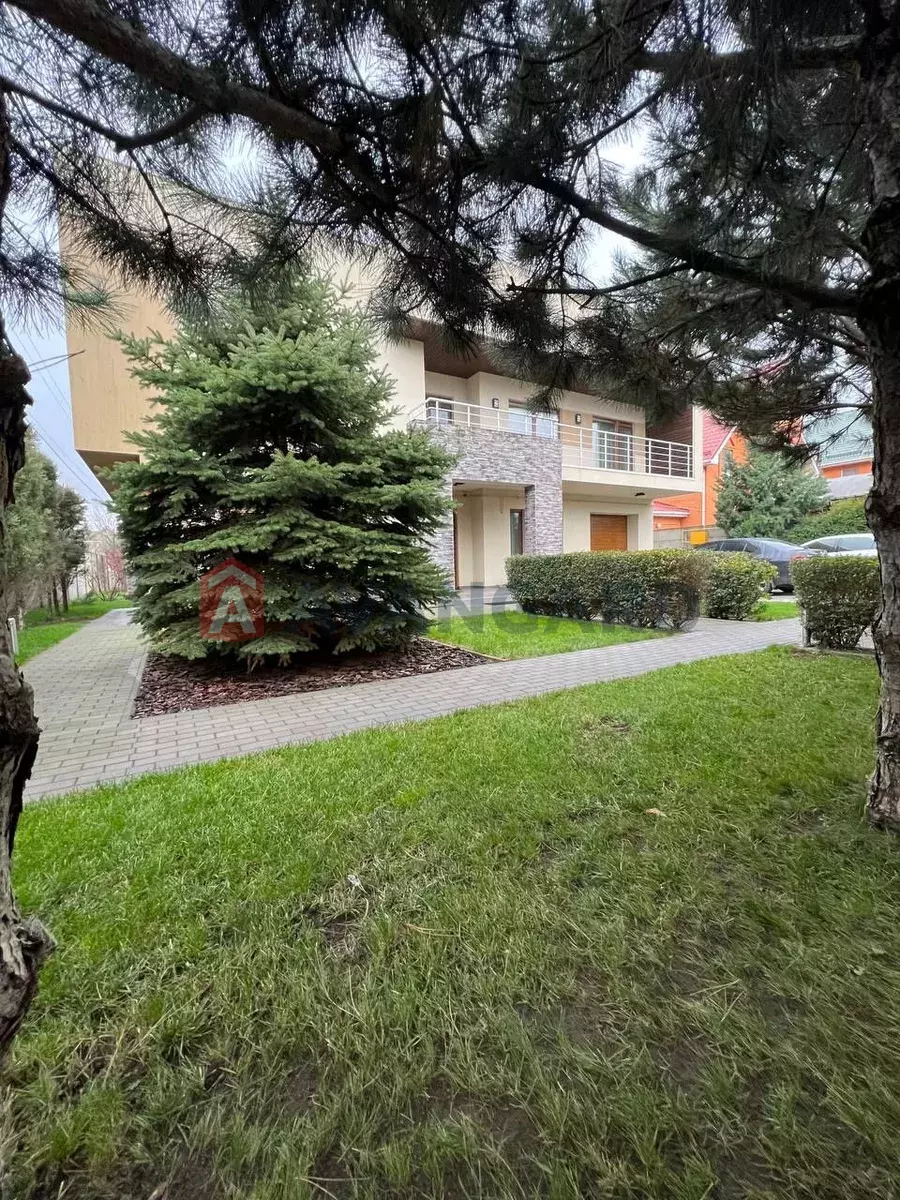 Будинок, 245 кв.м. фото 3 Будинок, 245 кв.м. фото 3