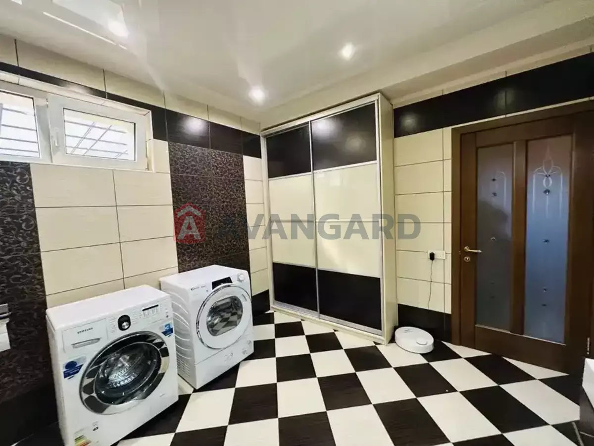 Дом, 178 кв.м. фото 10 Дом, 178 кв.м. фото 10