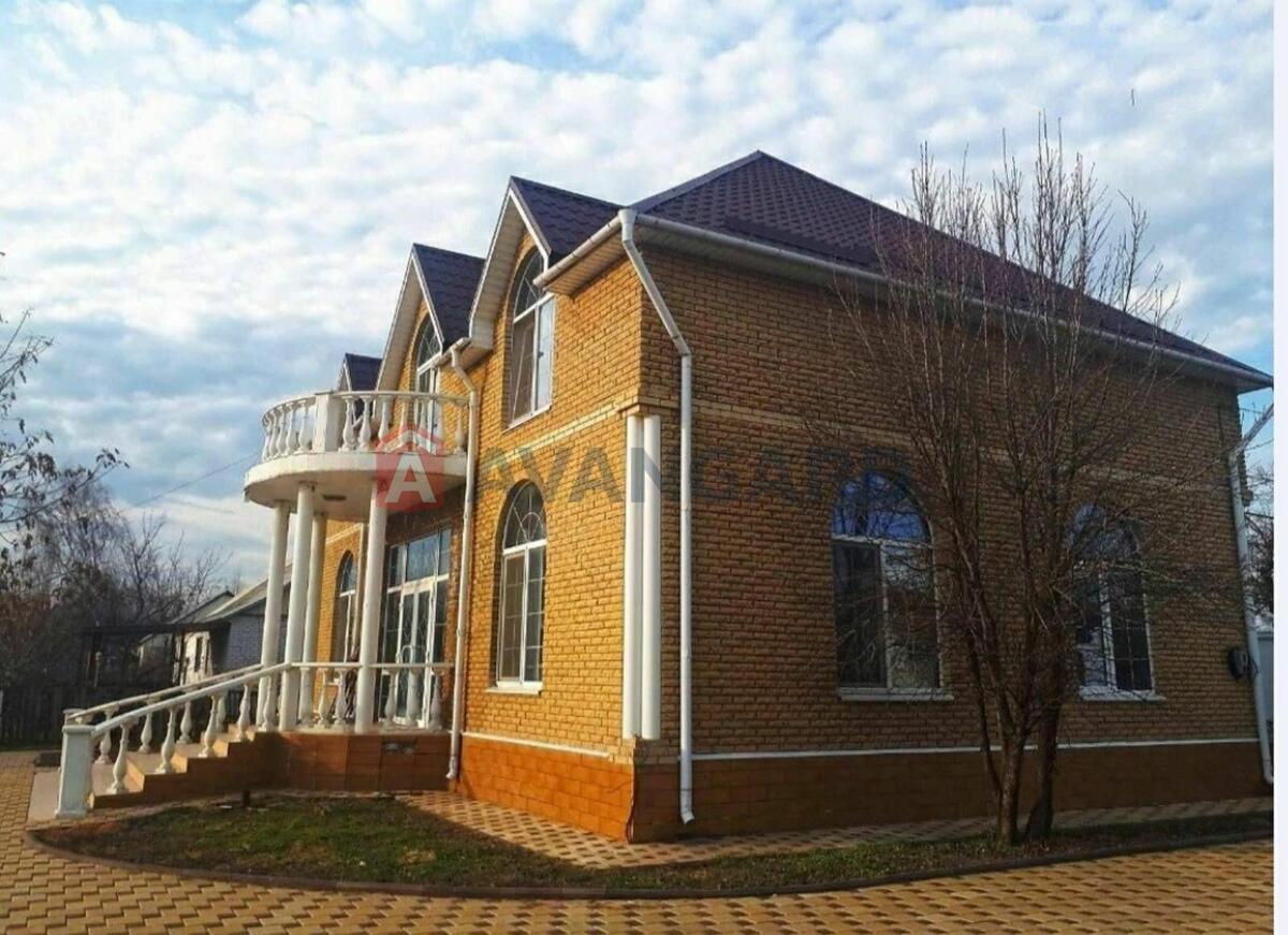 Будинок, 230 кв.м. фото 2 Будинок, 230 кв.м. фото 2