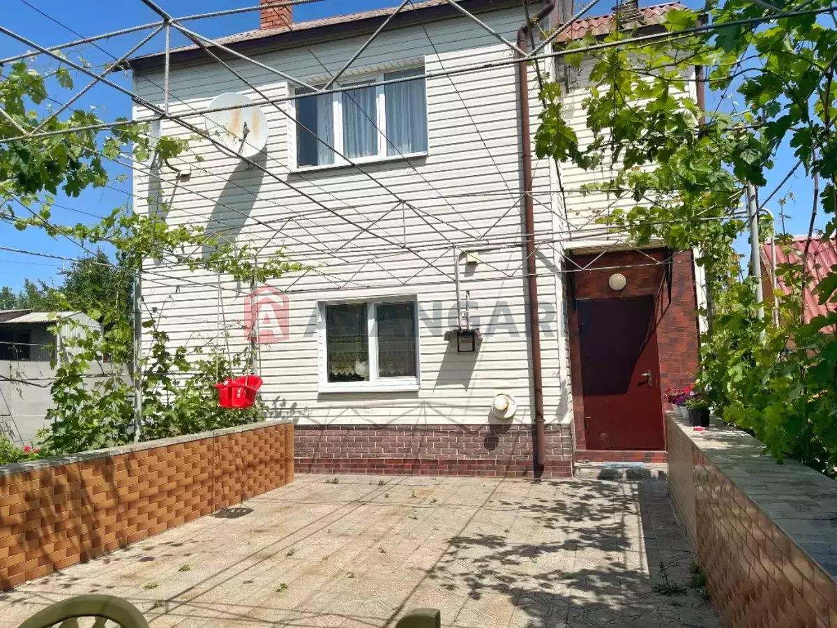 Будинок, 180 кв.м. фото 2 Будинок, 180 кв.м. фото 2