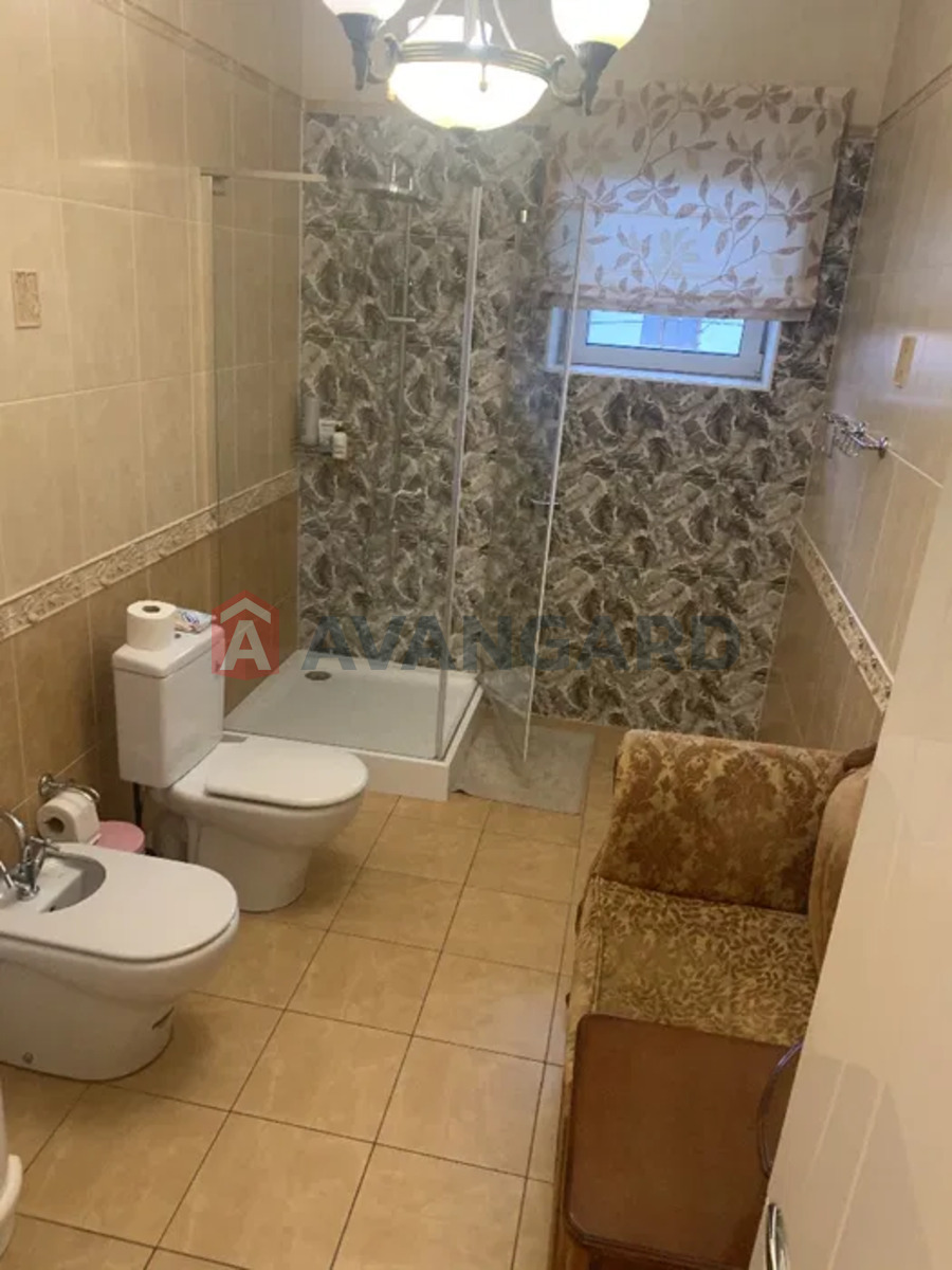 Будинок, 220 кв.м. фото 6 Будинок, 220 кв.м. фото 6