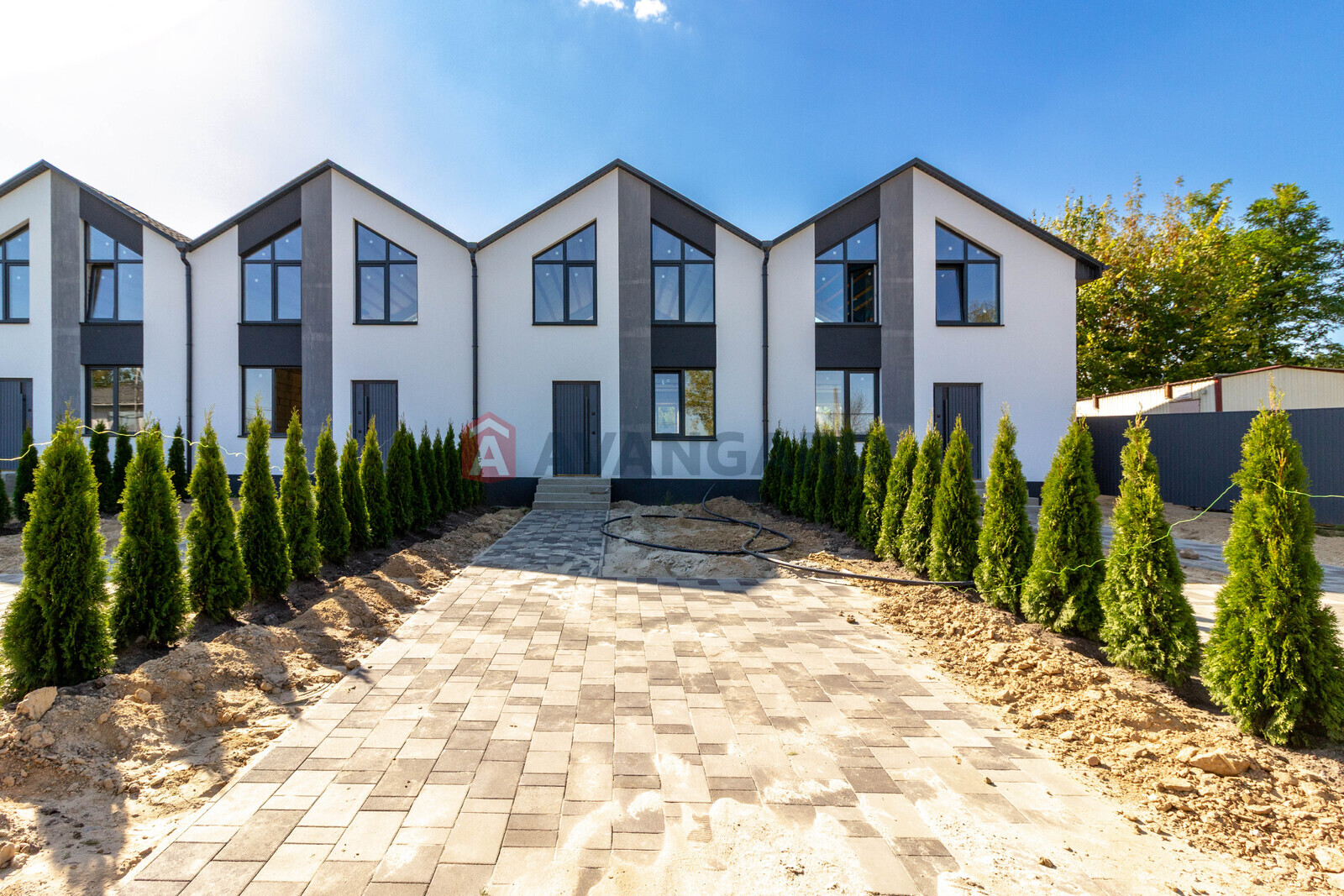 Таунхаус, 100 кв.м. фото 2 Таунхаус, 100 кв.м. фото 2