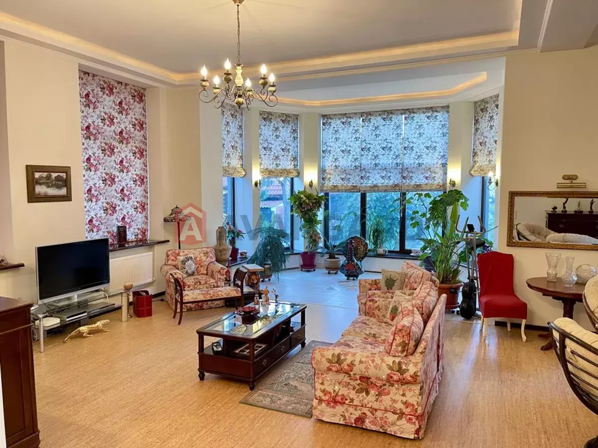 Будинок, 240 кв.м. фото 4 Будинок, 240 кв.м. фото 4