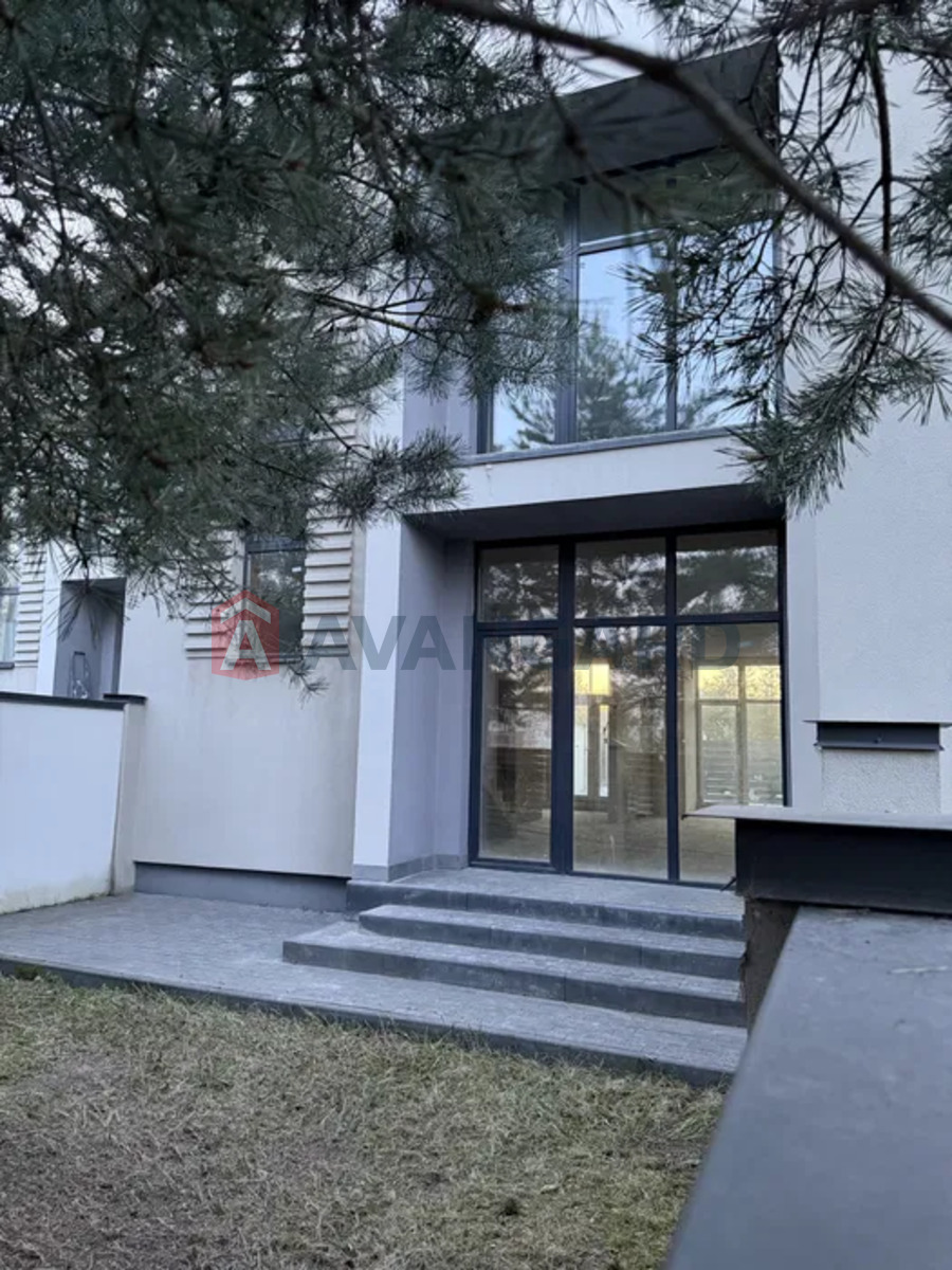 Таунхаус, 129 кв.м. фото 3 Таунхаус, 129 кв.м. фото 3