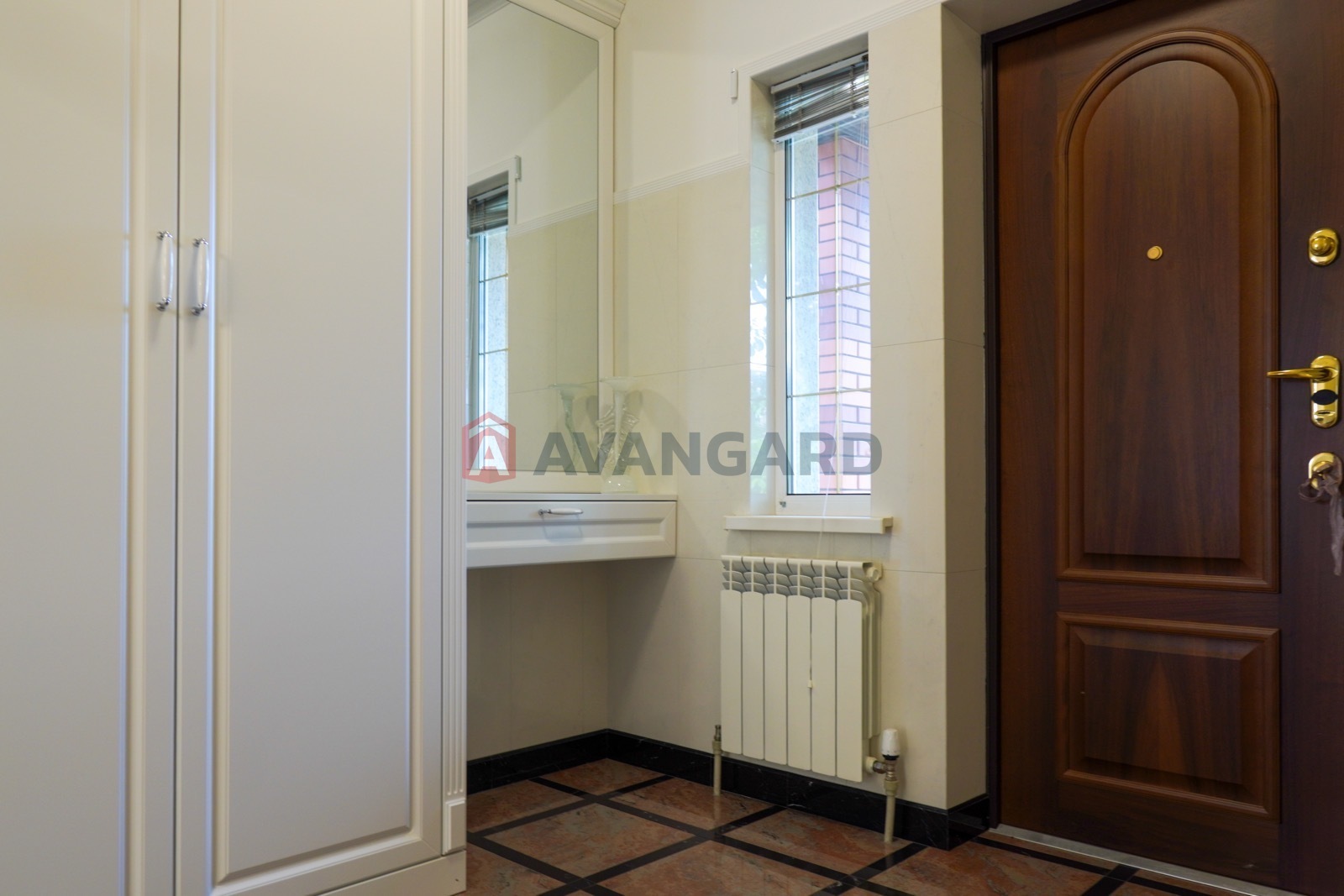 Будинок, 300 кв.м. фото 4 Будинок, 300 кв.м. фото 4