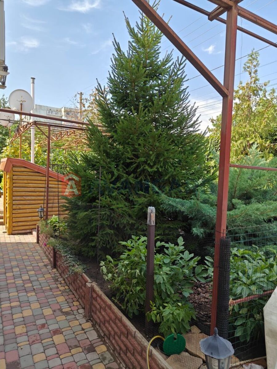 Будинок, 240 кв.м. фото 12 Будинок, 240 кв.м. фото 12