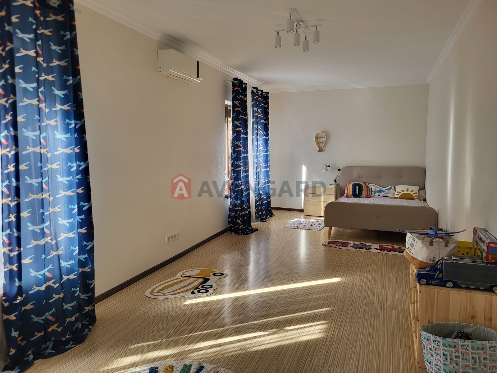 Будинок, 277 кв.м. фото 9 Будинок, 277 кв.м. фото 9