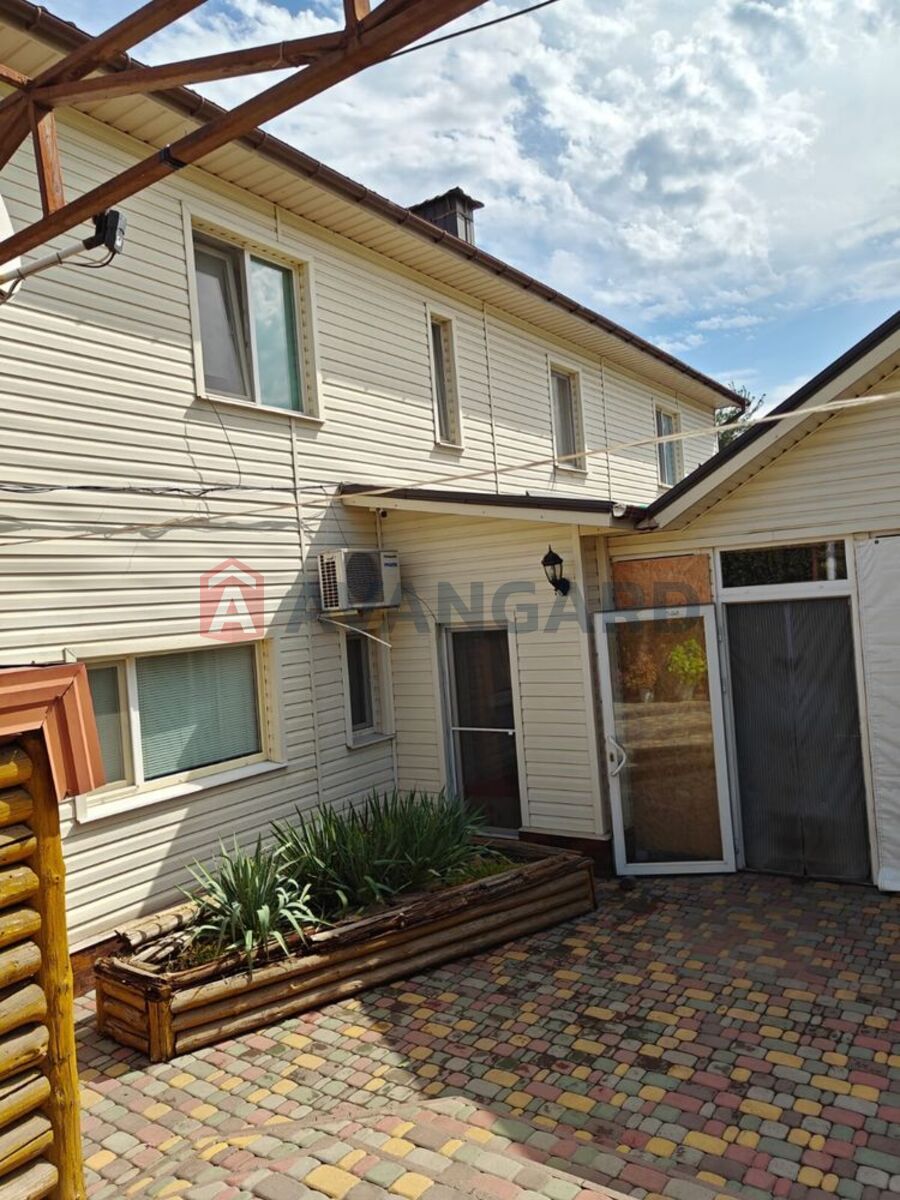 Будинок, 240 кв.м. фото 11 Будинок, 240 кв.м. фото 11