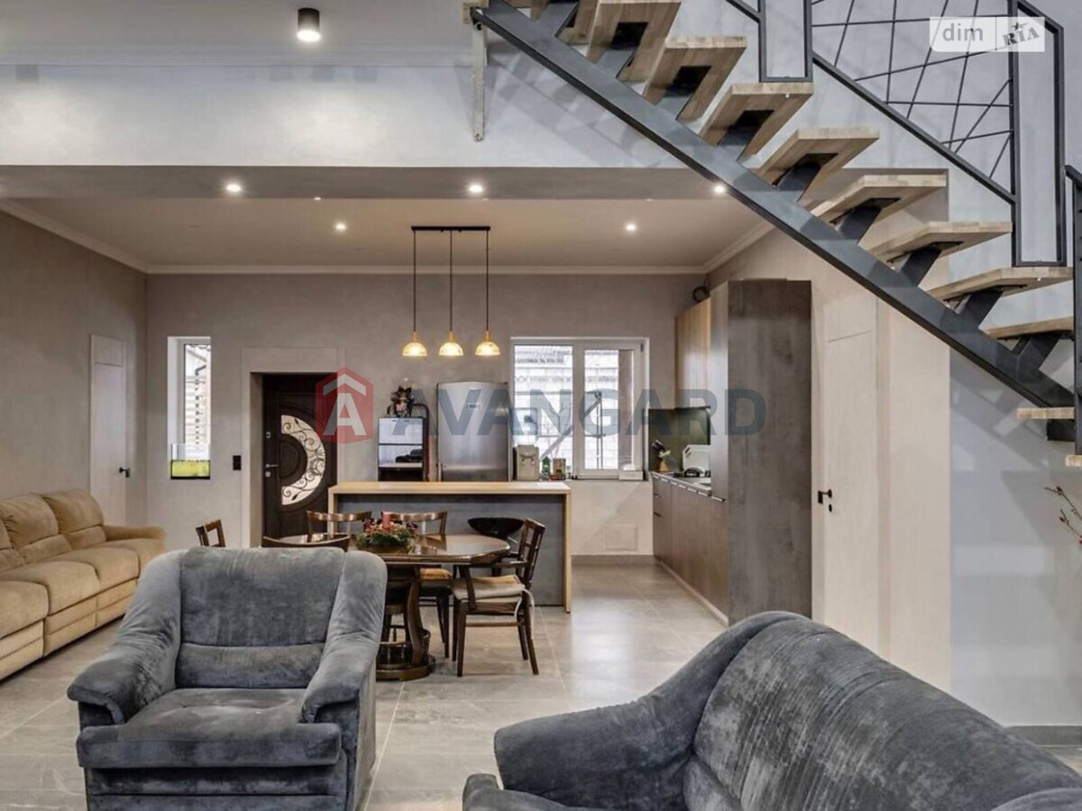 Будинок, 235 кв.м. фото 4 Будинок, 235 кв.м. фото 4