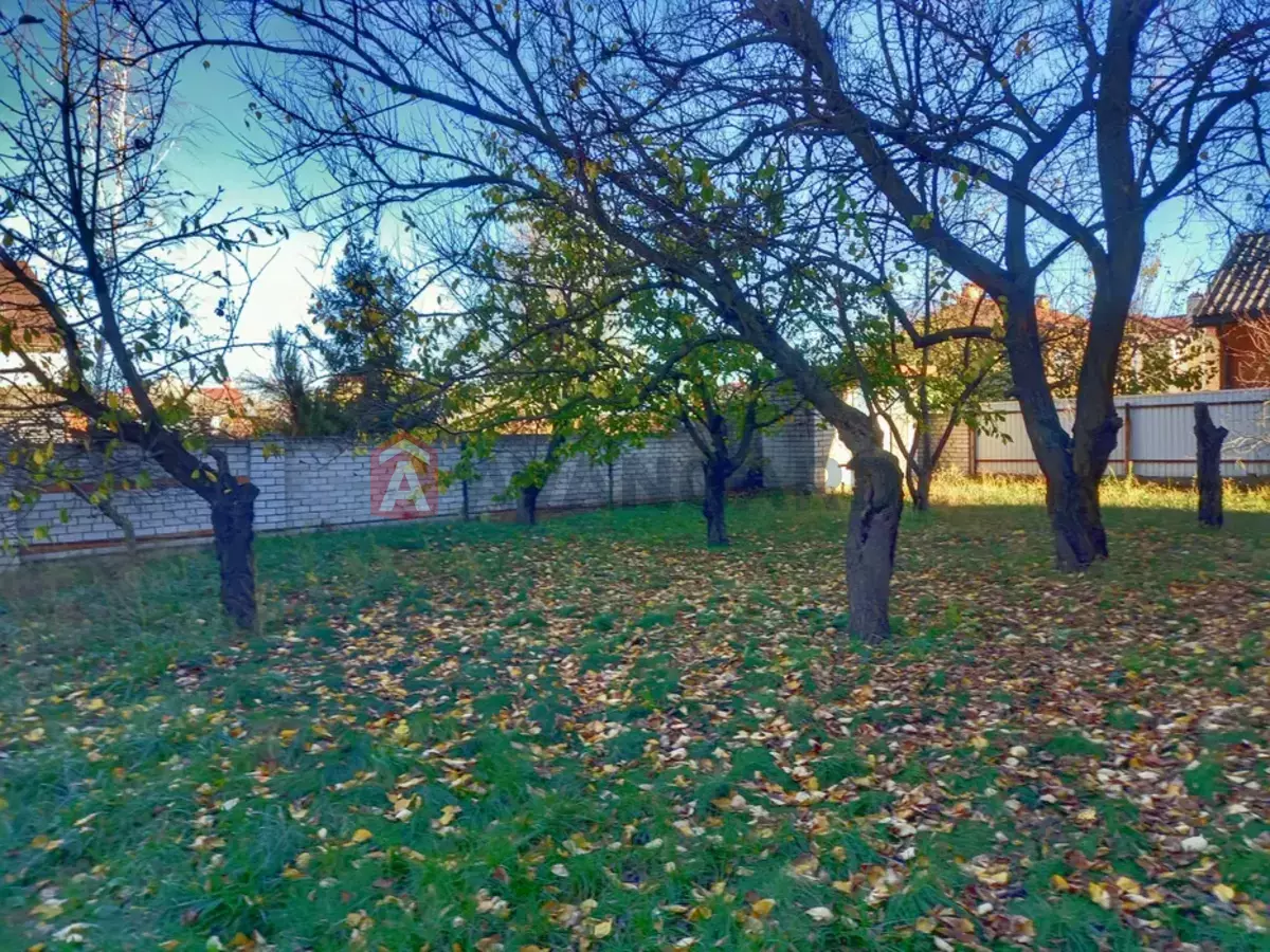 Будинок, 450 кв.м. фото 1 Будинок, 450 кв.м. фото 1